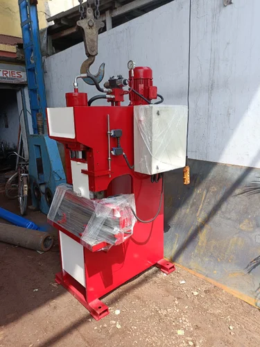Dish End Hydraulic Pressing Machine
